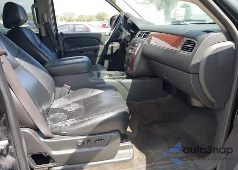 2011 Chevrolet Tahoe Lt z USA, uszkodzony, nr VIN 1GNSKBE09BR378847